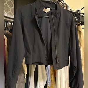 Alo yoga clubhouse crop jacket